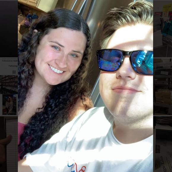 Meet your Posher, Lexi - Picture 1 of 1